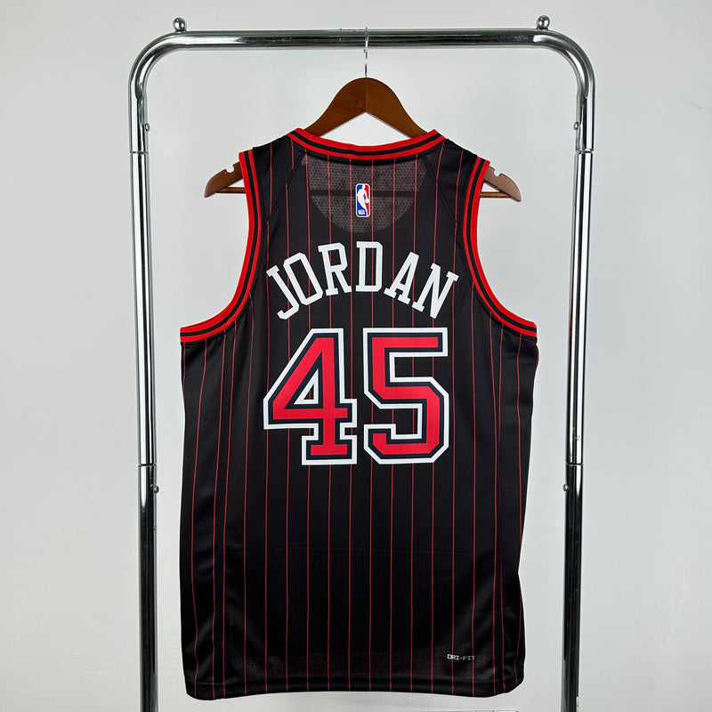 Camisa NBA Chicago Bulls Jordan 45 Preta