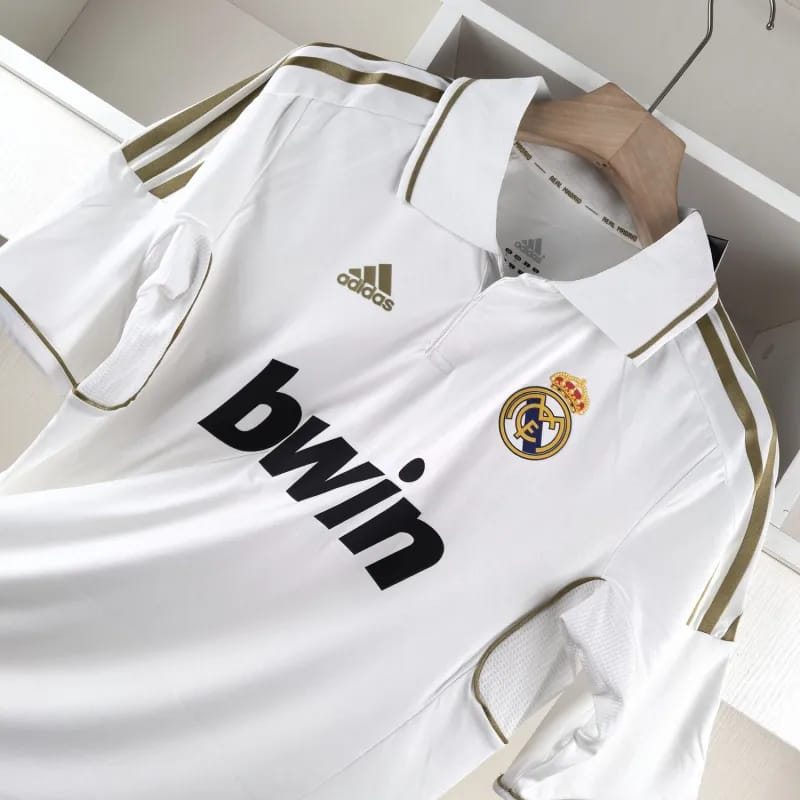 Real Madrid 2011-12 Home Kit - Retro Classic Jersey